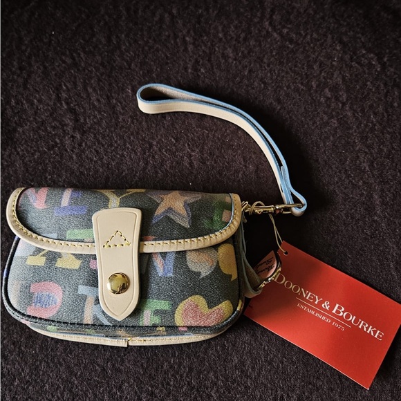 New D&B Wig20 Flap Wristlet Black - Picture 2 of 4